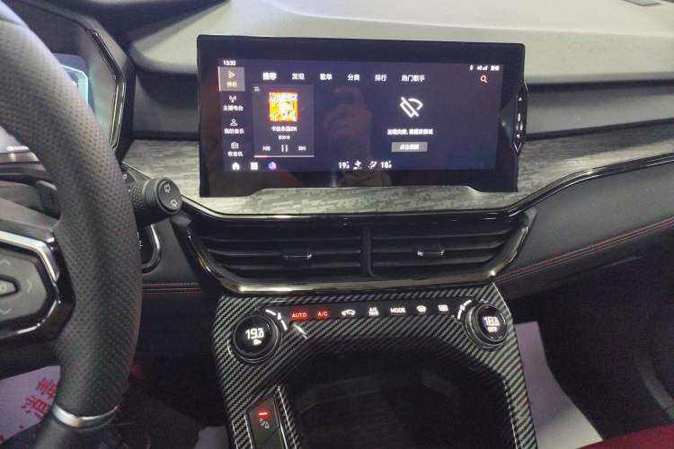 Used Lynk & Co 06 2020 1.5T JinPro model
