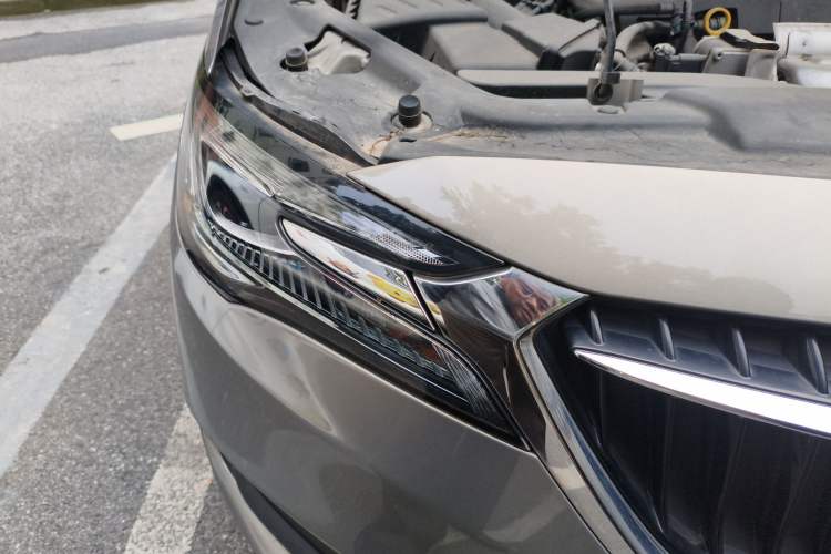 Used Buick GL6 2019 18T 6-Seater Connected Luxury Version China VI Standard
