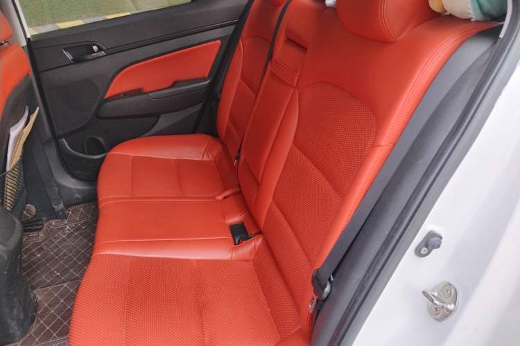 Used Hyundai Elantra (6th Generation / Lingdong) 2016 1.4T Dual-Clutch Xuan Dong · Dynamic Version
