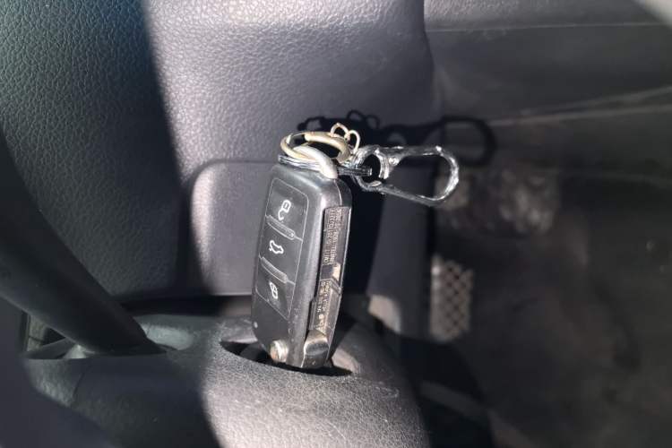 Used Volkswagen Polo 2016 1.4L Automatic Trendy Model Vehicle Key