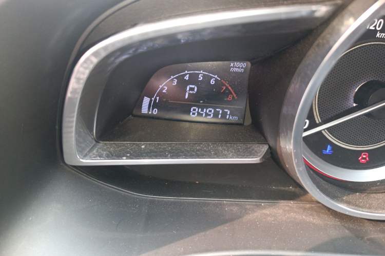 Used Mazda Mazda 3 Axela 2016 Sedan 2.0L Automatic Sport Model
