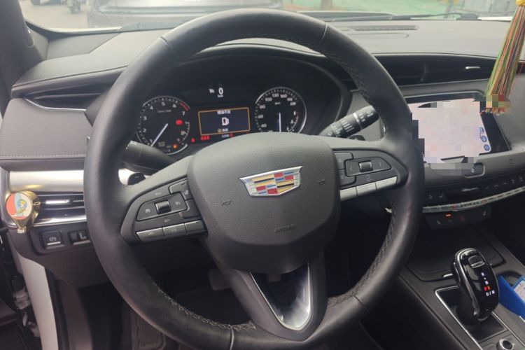 Used Cadillac XT4 2021 28T Two-Wheel Drive Leading Version