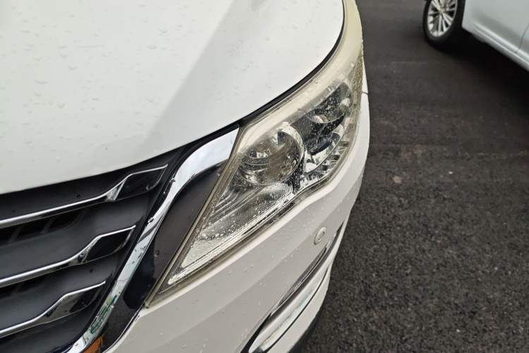 Used Baojun 560 2016 1.8L Manual Luxury Edition Left Front Headlight