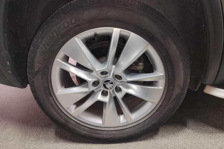 Used Skoda Kodiaq 2021 TSI330 5-Seater Two-Wheel-Drive Luxury Plus Edition