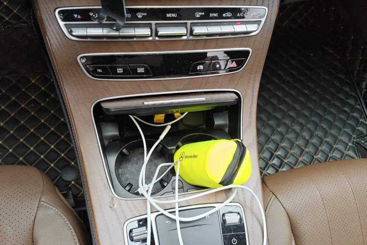 Used Mercedes-Benz E-Class 2023 E 300 L Luxury Model Gear Lever