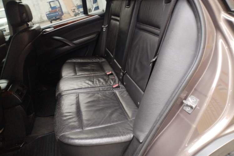 Used BMW X5 2011 xDrive35i Leading Model