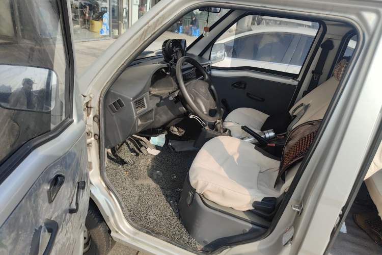 Used Wuling Zhiguang 2014 1.2L Extended Version LD6