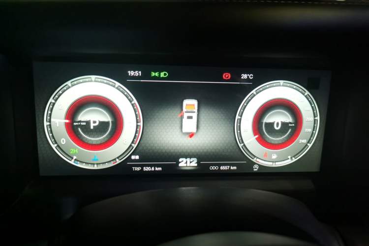 Used 212 T01 2024 2.0T Mechanic
