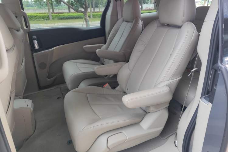 Used Buick GL8 2017 25S Luxury Version China V Standard Left Rear Seat