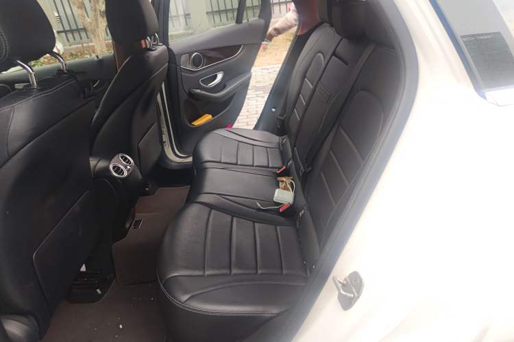 Used Mercedes-Benz GLC 2016 GLC 260 4MATIC Luxury Model