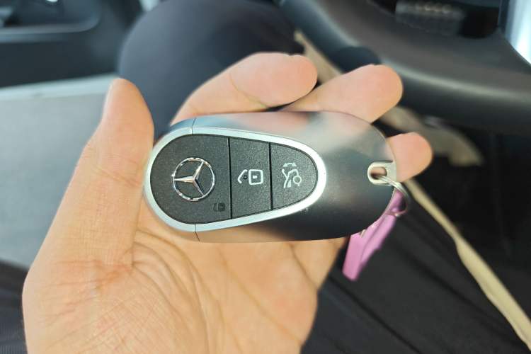 Used Mercedes-Benz C-Class New Energy 2025 C 350 eL Vehicle Key