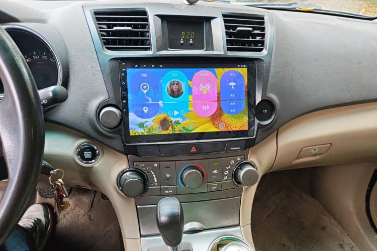 Used Toyota Highlander 2009 2.7L 2WD 7-Seater Elite Edition Audio And AC Panel