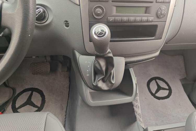 Used Mercedes-Benz Vito 2013 3.0L Business Edition