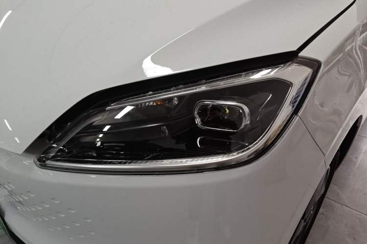 Used Wuling Hongguang New Energy 2025 Extended-Range Hybrid 50 km Utility Version