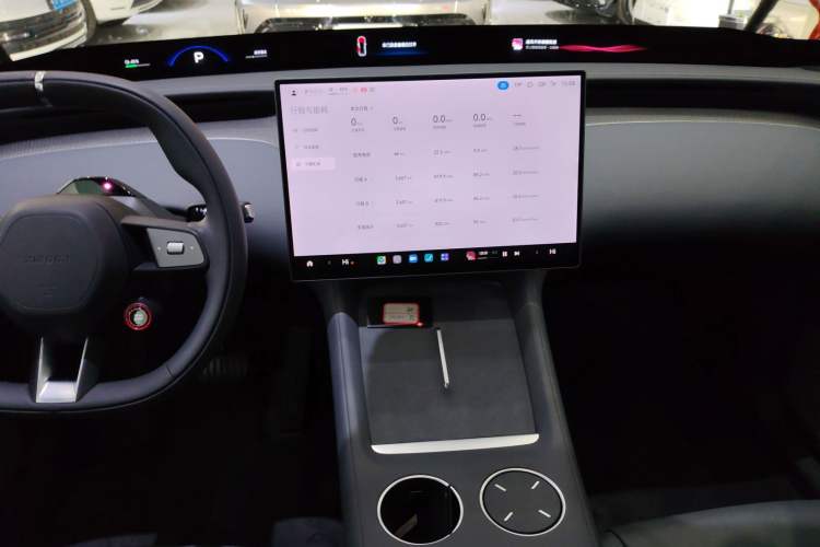 Used Xiaomi Auto YU7 2025 Ultra-Long Range High-Performance All-Wheel-Drive Max Edition