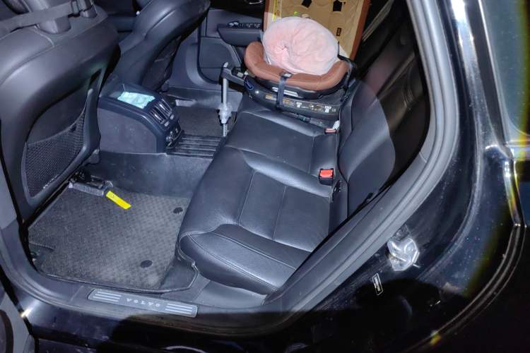 Used Volvo S90 2020 T5 Zhiyi Luxury Edition