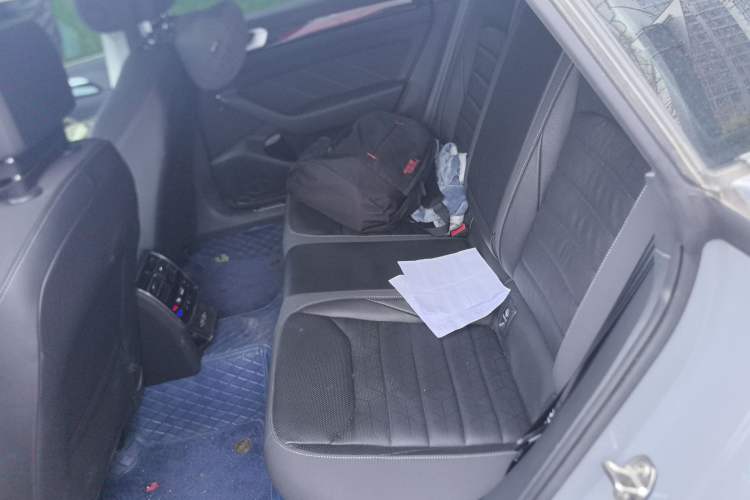 Used Volkswagen FAW-Volkswagen CC 2024 380TSI Striking Edition
