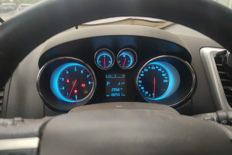 Used CHANGAN CS35 2015 1.6L Automatic Prestige Model China IV Standard
