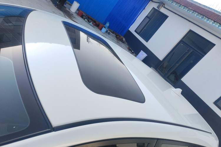 Used Nissan Tiida 2019 1.6L CVT Smart Enjoyment Version China VI Standard Roof