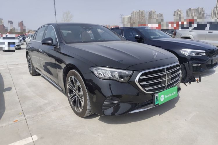 Used Mercedes-Benz E-Class New Energy 2024 E 350 e L Plug-in Hybrid Sedan Front Right 45 Deg