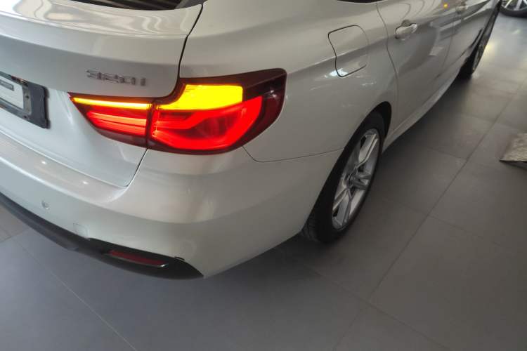 Used BMW 3 Series GT 2020 320i M Sport Package
