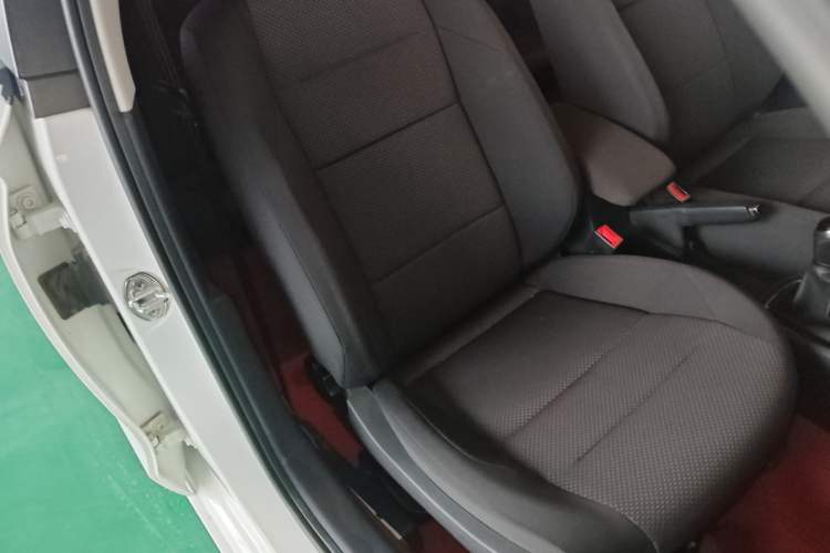 Used Volkswagen Bora 2018 1.5L Manual Fashion Model