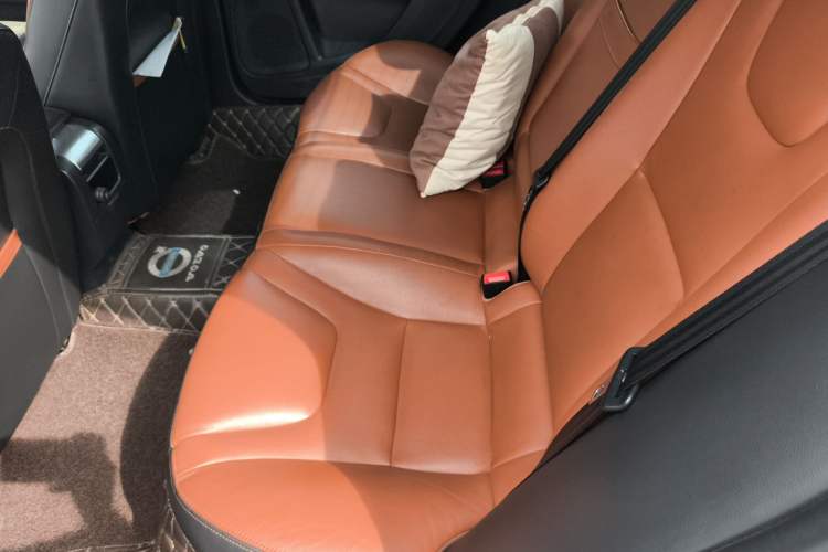 Used Volvo S60 2019 S60L T3 Intelligent Upgrade Edition
