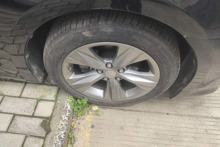 Used Toyota Crown 2015 2.0T Fashion Edition