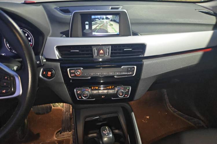 Used BMW X1 2019 sDrive20Li Leading Model