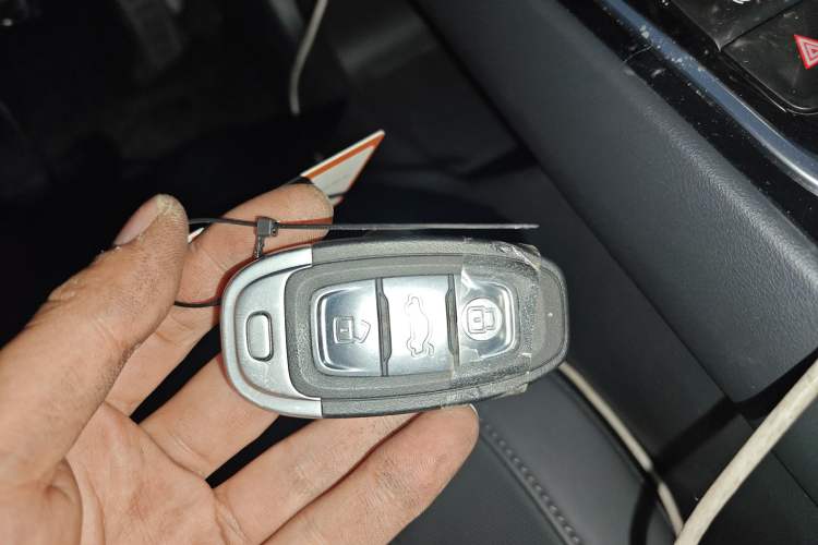 Used Hongqi E-QM5 2024 500km Range Edition