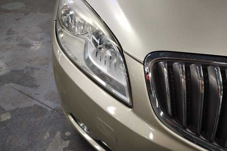 Used Buick GT 2010 GT 1.6L Automatic Fashion Edition Right Front Headlight