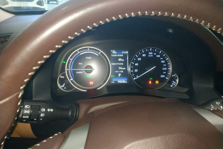 Used Lexus ES 2017 300h Mark Levinson Comfort Edition