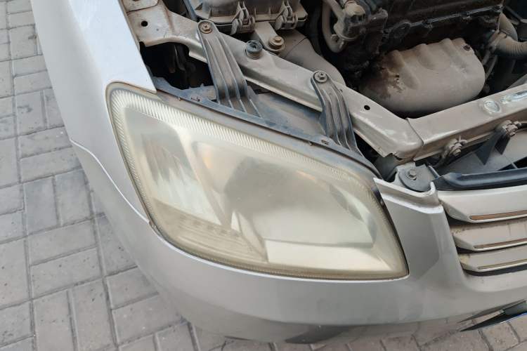 Used FAW Xiali N5 2011 1.3L Manual Luxury Edition Right Front Headlight