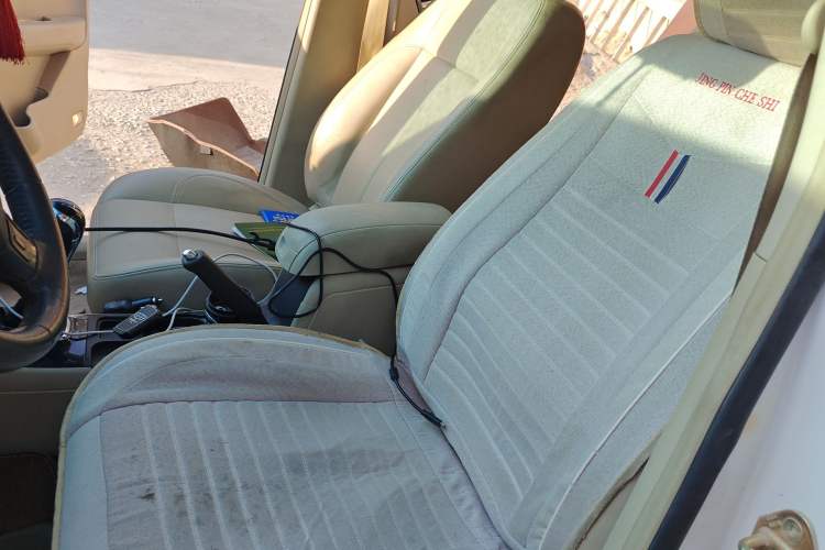 Used Geely Auto GC7 2013 1.5L Manual Luxury Model
