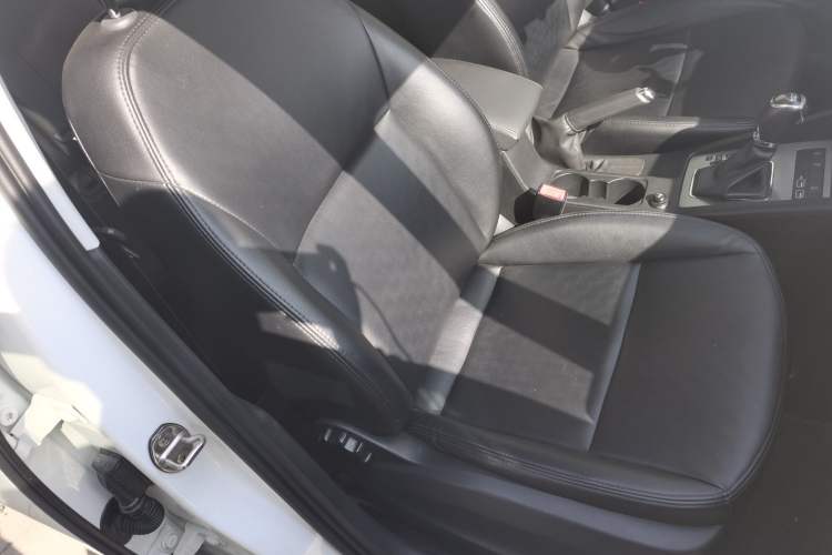 Used Skoda Octavia 2019 TSI230 DSG Smart & Comfort Edition China VI Standard
