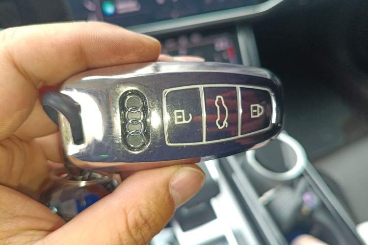 Used Audi A8 2024 A8L 45 TFSI quattro Luxury Model Vehicle Key