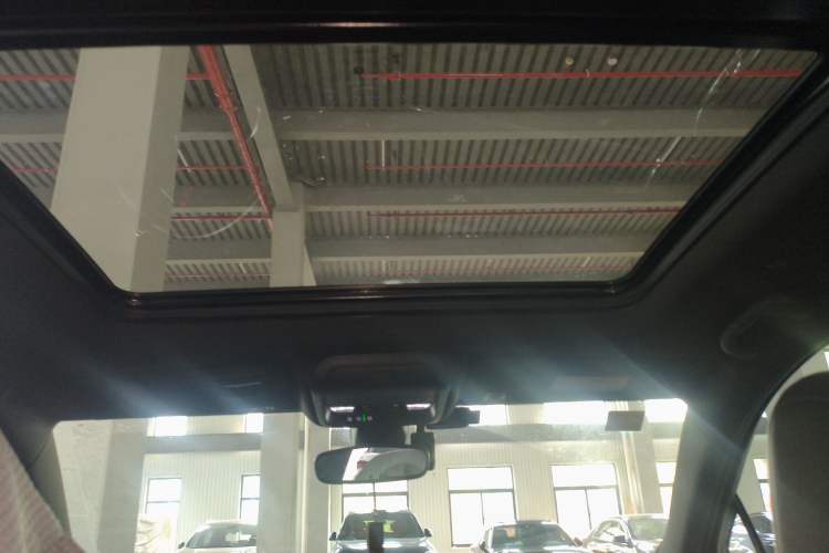 Used Cadillac XT5 2021 2.0T Two-Wheel Drive Luxury Version Headliner