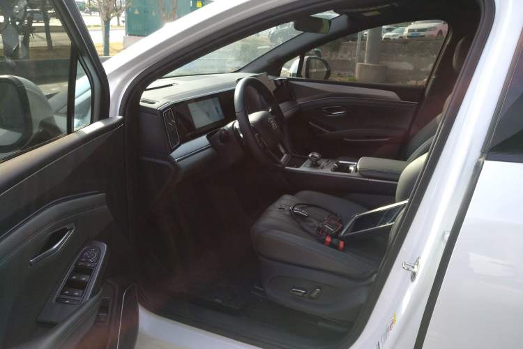 Used BYD Song L DM-i 2025 Intelligent Driving Version 160 km Beyond-Range Type Left Front Seat