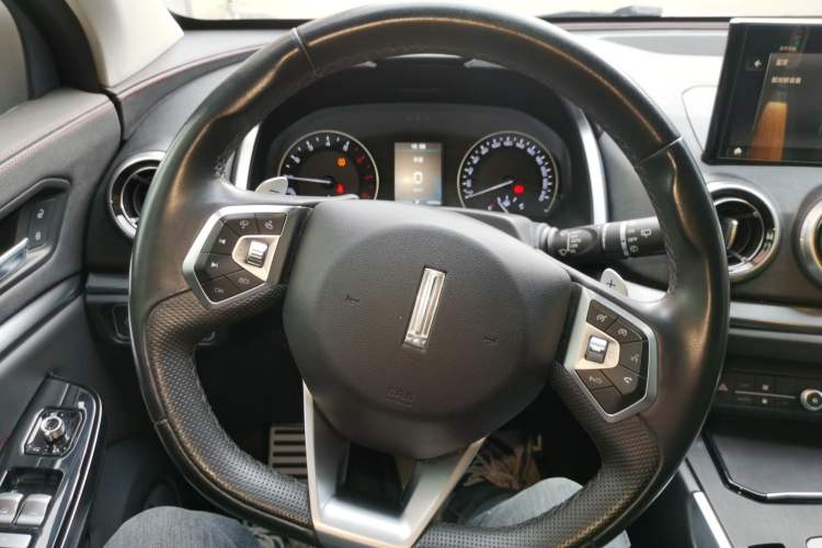 Used Wey VV5 2017 2.0T Ultra-Luxury Version