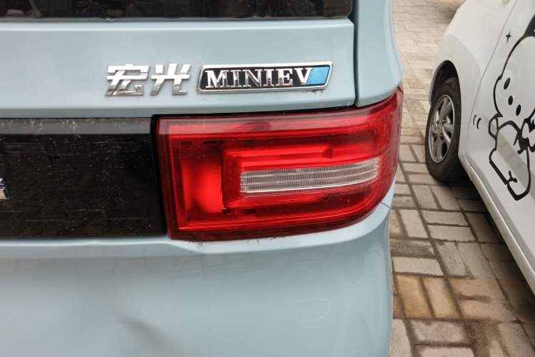 Used Wuling Hongguang MINIEV 2022 Zizai Version Lithium-NMC