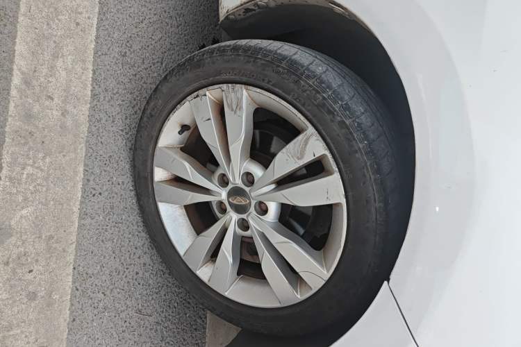 Used Chery Arrizo 5 2016 1.5L Manual Lingrui Edition
