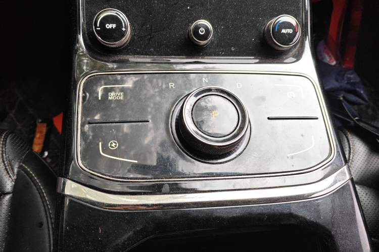 Used NETA U 2022 Pro 400 Comfort Edition Gear Lever