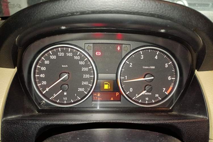 Used BMW X1 2012 sDrive18i Luxury Edition