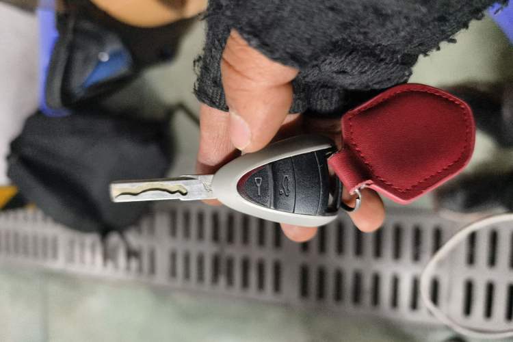 Used Porsche 911 2006 Carrera S AT 3.8L
