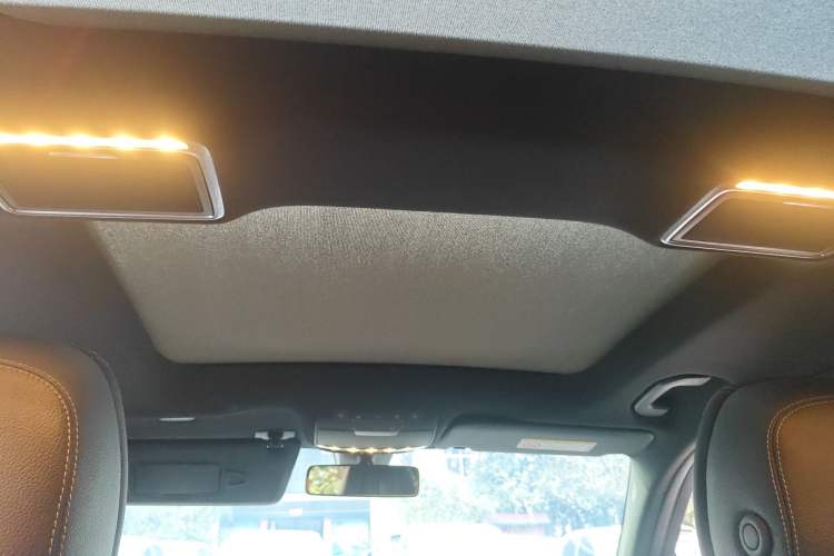 Used Mercedes-Benz GLC 2022 Facelifted GLC 260 L 4MATIC Dynamic Edition
