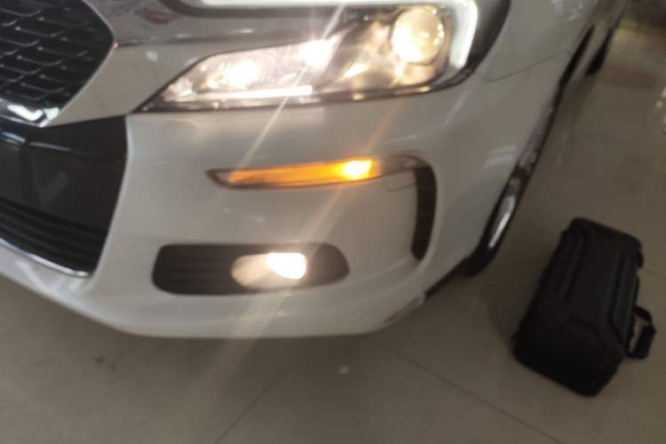 Used DS 4S 2016 1.6T Automatic Smart Edition THP160
