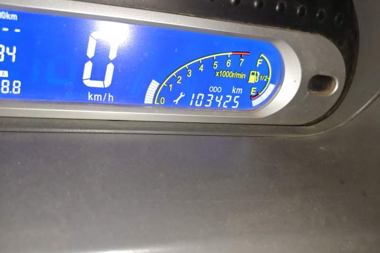 Used Chery Cowin 1 2012 1.0L Manual Smart Navigation Version Odometer Close Up