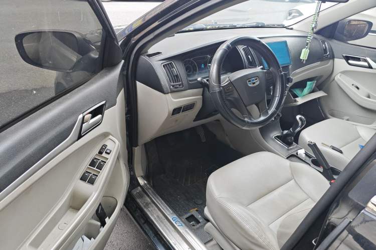 Used Geely Auto Vision 2015 1.5L Manual Elite Model
