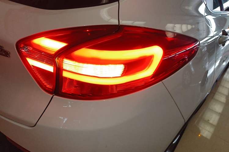 Used Geely Auto Emgrand GS 2016 Sports Edition 1.8L Manual LingShang Model Exterior 3