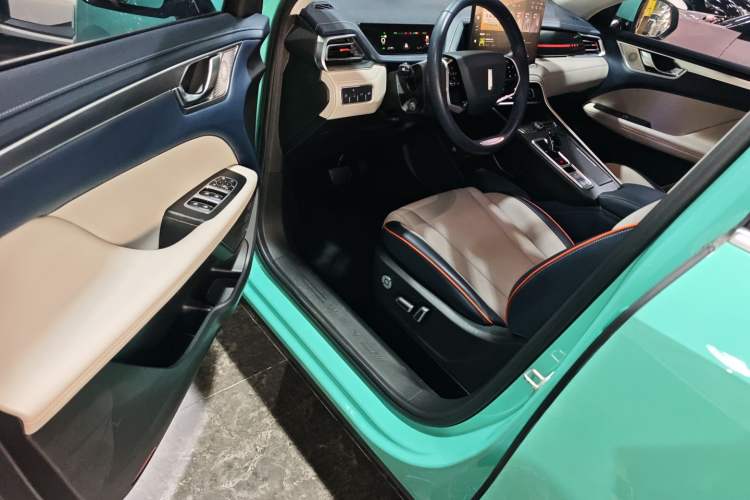 Used Wey Macchiato DHT-PHEV 2021 1.5L Master Edition Driver Seat